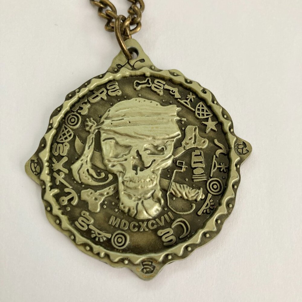 Disney Gold Pirate League Skull Medallion Vintage Necklace - Picture 6 of 9